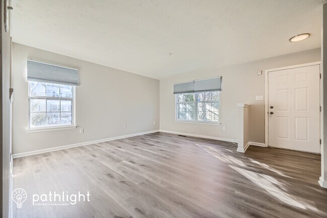Foto del edificio - 3644 Derby Shire Circle