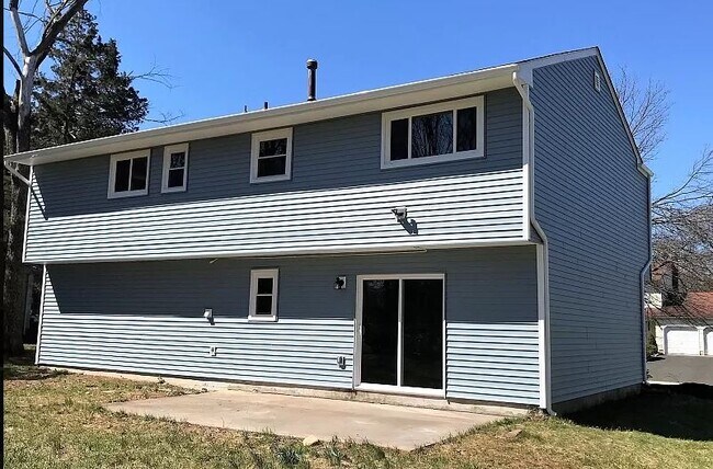 Building Photo - 9 Cedar Brook Dr