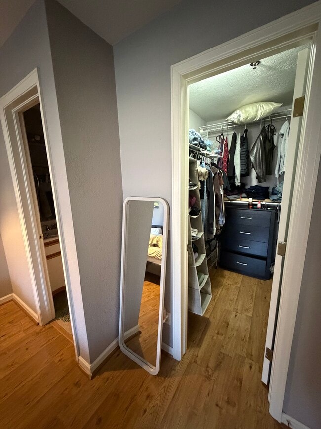 Foto del edificio - 205 Hurd Ln