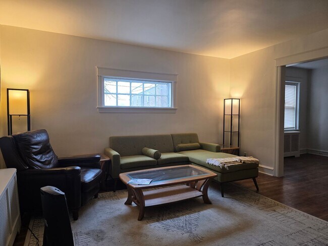 Foto del edificio - 2701 N Broom St