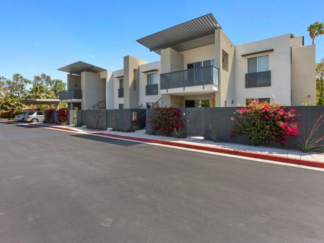 Building Photo - 175 The Riv