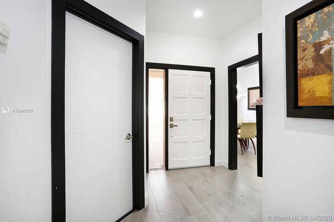 Foto del edificio - 6884 SW 89th Terrace