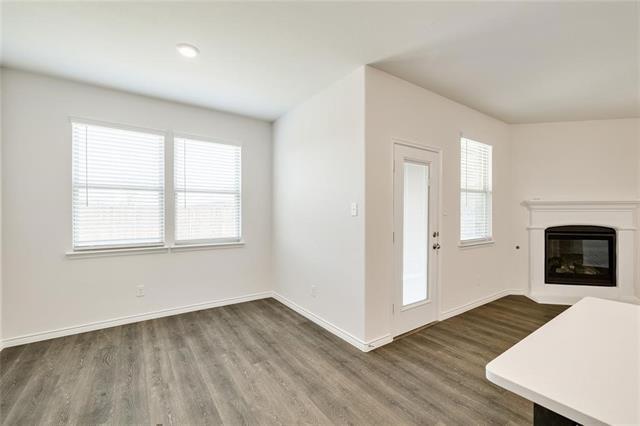 Building Photo - 6400 Tudor Pl