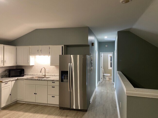 Foto del edificio - 515 Hollis Rd