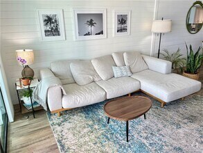 Building Photo - 8800 S Ocean Dr
