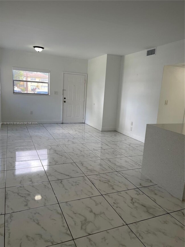 Foto del edificio - 15699 SW 73rd Cir Terrace