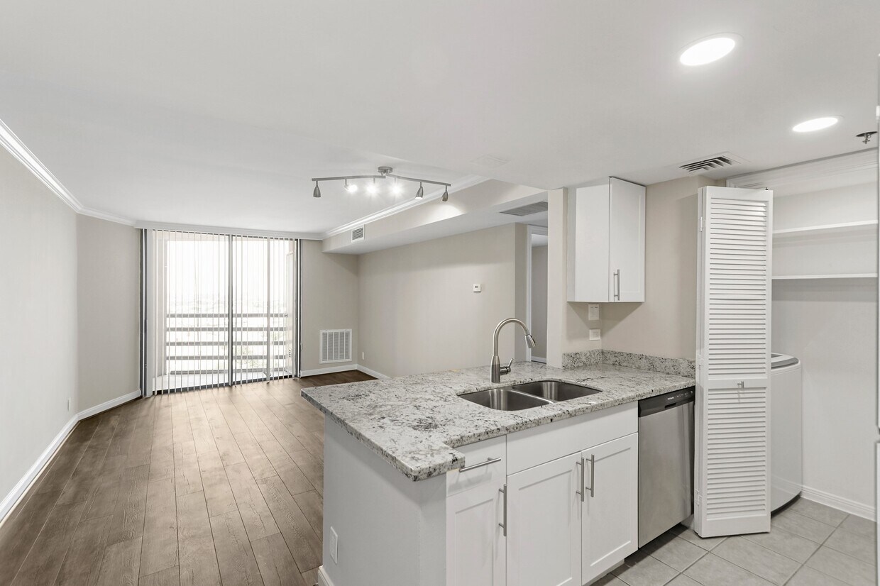 Foto principal - 3525 Sage Rd