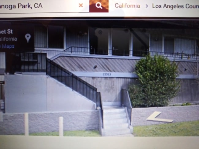 Small bldg - 21513 Cohasset St