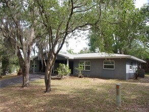Building Photo - 701 Emery St