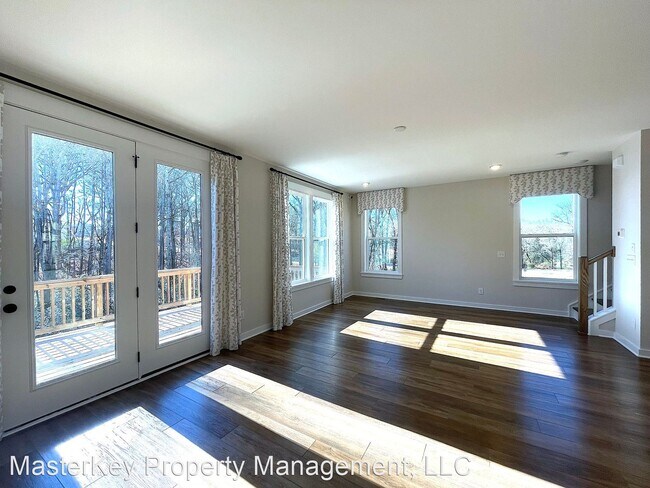 Building Photo - 3 br, 3.5 bath House - 2077 Eva Pearl Dr