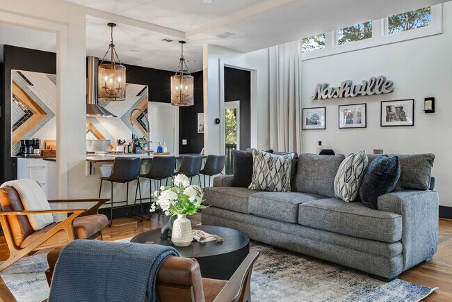 Building Photo - 1017 Halcyon Ave