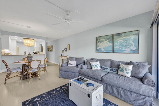Foto del edificio - ** MARCO ISLAND BEAUTY ** AVAILABLE APRIL ...