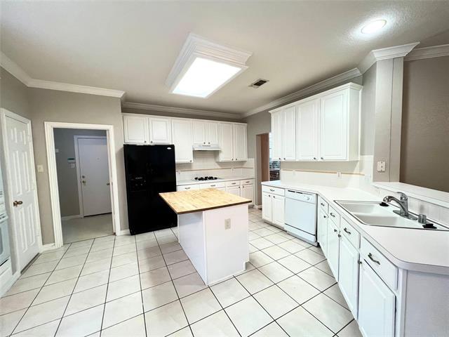 Foto del edificio - 403 Misty Meadow Dr