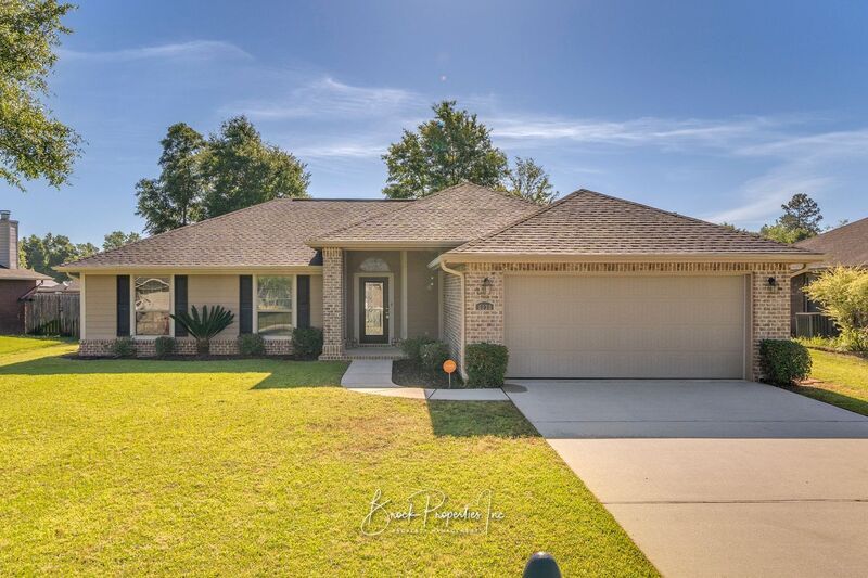 Primary Photo - 6130 Autumn Pines Cir
