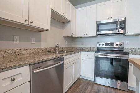 Foto del edificio - 3401 Heritage Ln