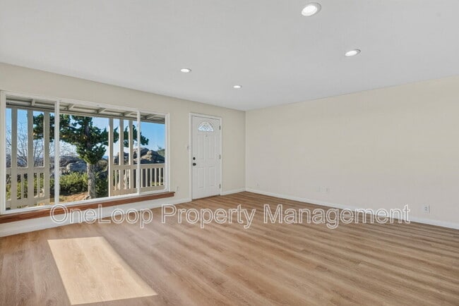 Foto del edificio - 2823 Polk Rd