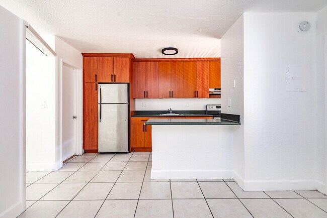 Foto del edificio - 4051 N Dixie Hwy
