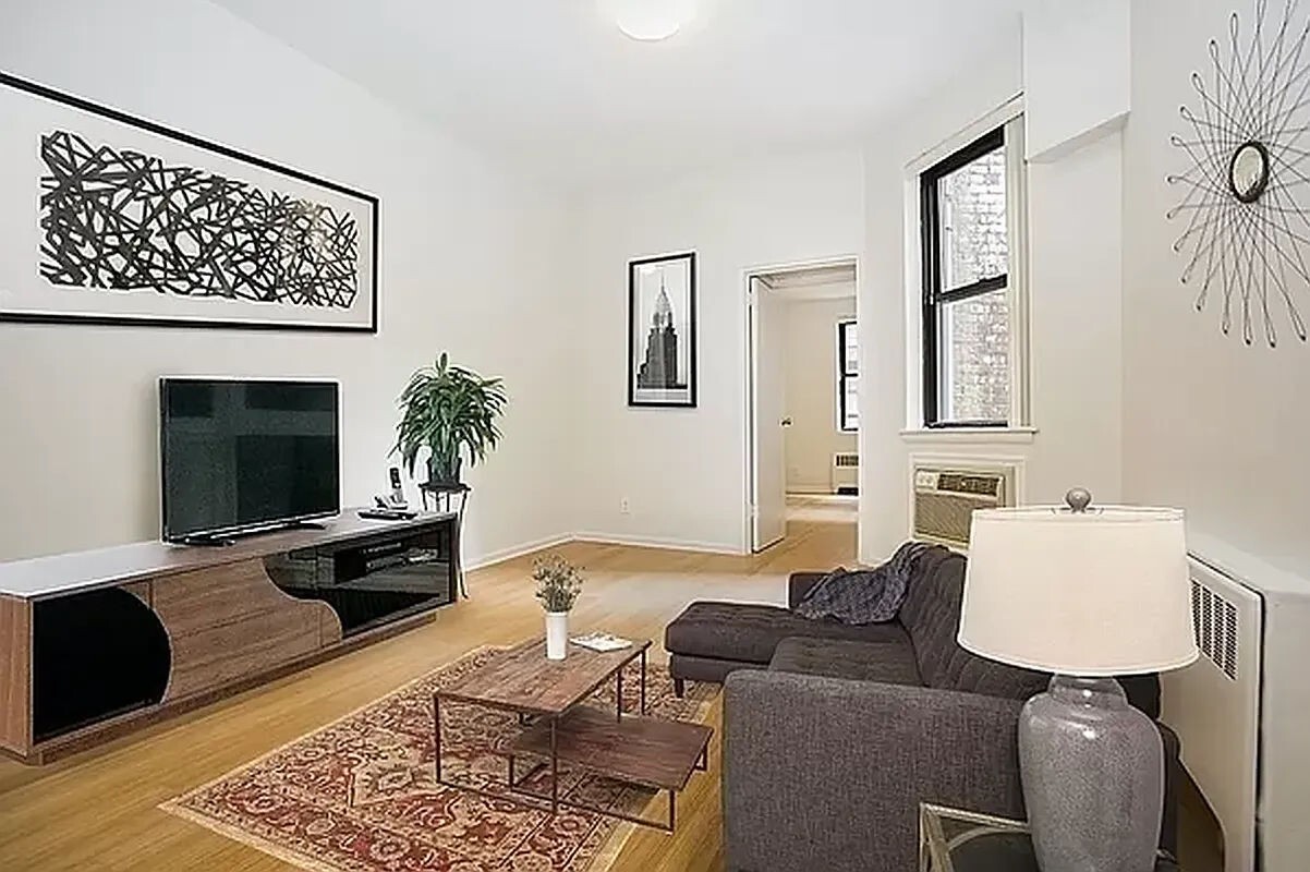 Foto principal - 312 West 58th Street