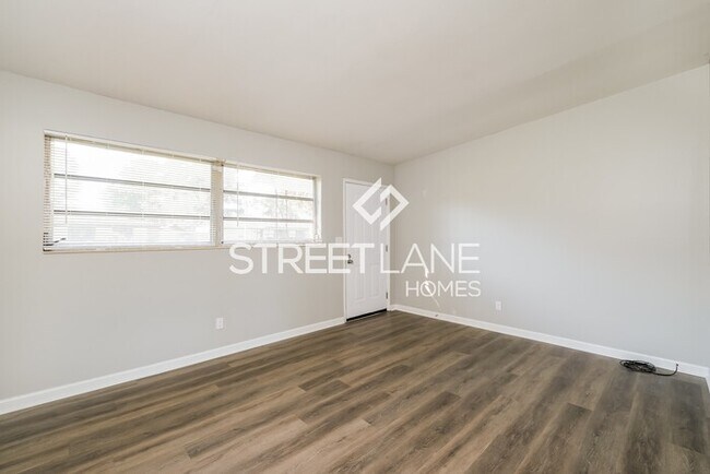 Charming 3 bedroom home in Jacksonville! photo'
