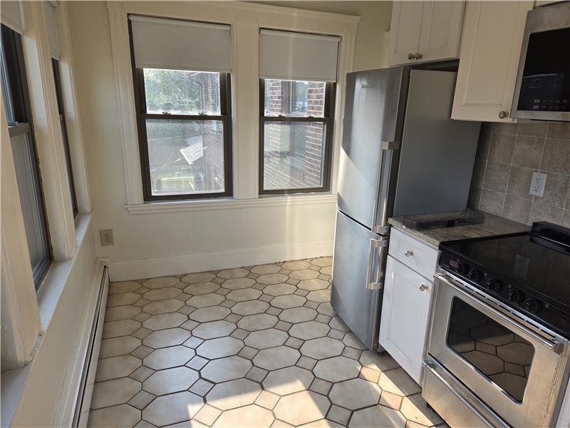 Photo - 240 Waverley Ave (Watertown, MA)