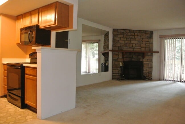Foto del edificio - 1 Bedroom 1 Bath in Woodside Village