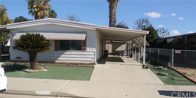 Primary Photo - 960 San Francisco Dr