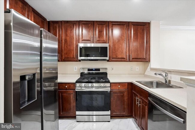 Building Photo - 12001 Market St