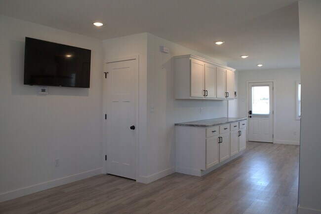 Foto del edificio - Cool 2 Bed House In Central COMO!