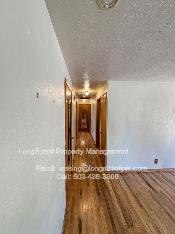 Building Photo - 720 SW 53rd St