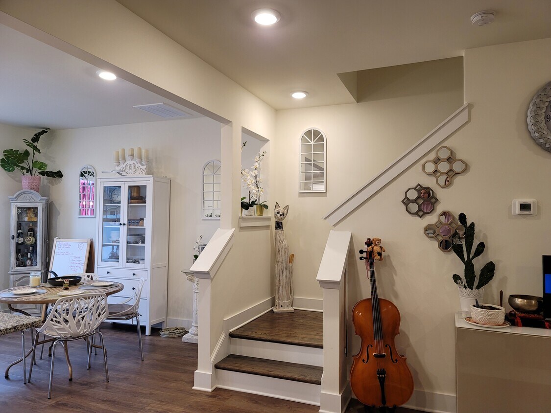 Foto principal - 11 Starlake Rd