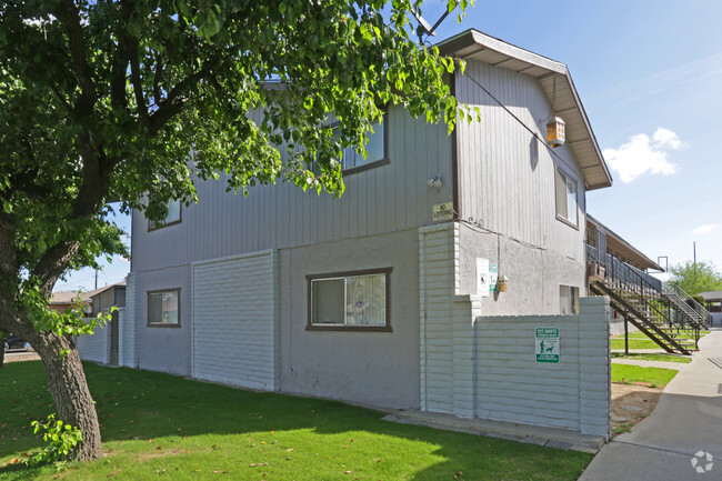 Building Photo - Sierra Grand Apartments