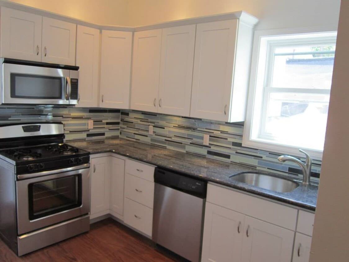 Foto principal - 159 S 18th St