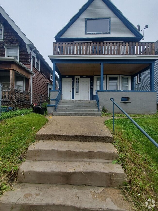 Building Photo - 2516-2518 N 12th St. (Duplex)