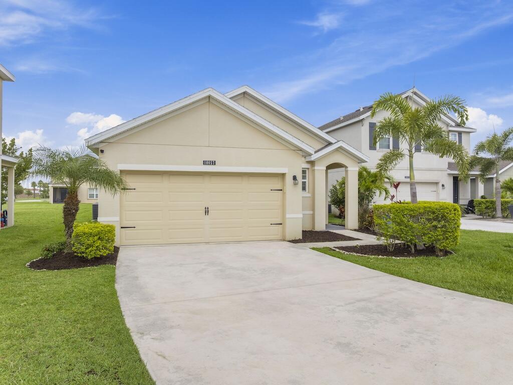Foto principal - 10057 SW Newberry Ave