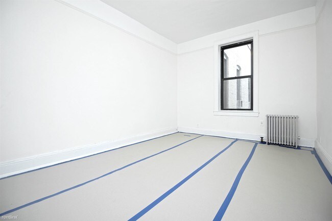 Building Photo - 1 br, 1 bath Apartment - 2308 Newtown Ave 4DW
