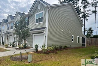 Building Photo - 156 Benelli Dr