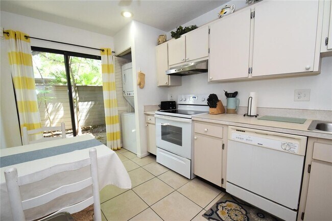 Photo - 1620 Boathouse Cir