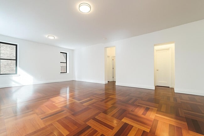 Building Photo - 601 W 137th St