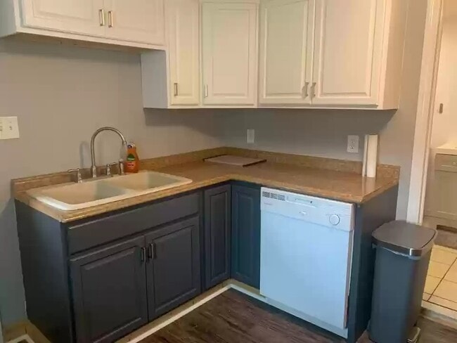 Building Photo - 20 Hancock St