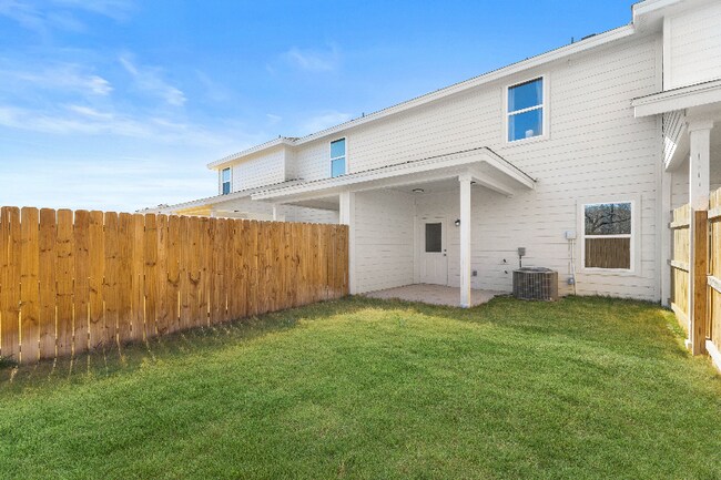 Foto del edificio - 226 Bonnie Bnd