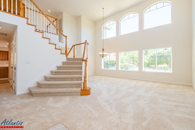 Building Photo - 6325 Windrow Ct