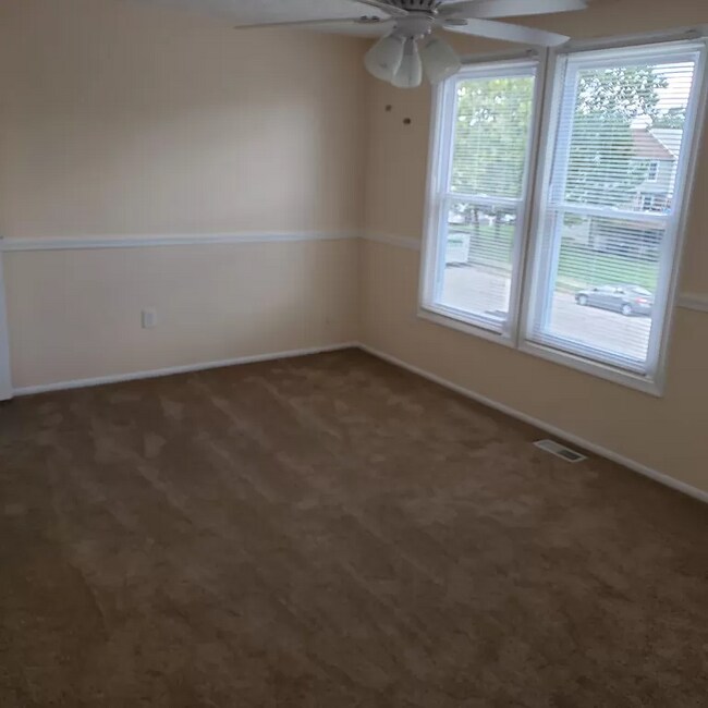 Building Photo - 1509 Winding Brook Way