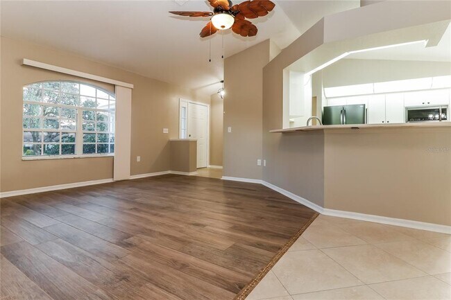 Building Photo - 5251 Fairhaven Ave