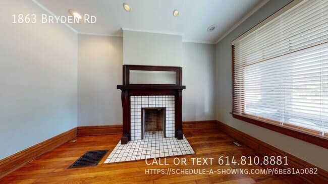 Building Photo - Beautiful Four Bedroom in OTE with TWO en-...
