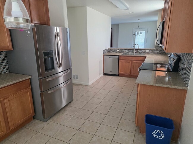 Foto del edificio - 7514 S Quatar Way