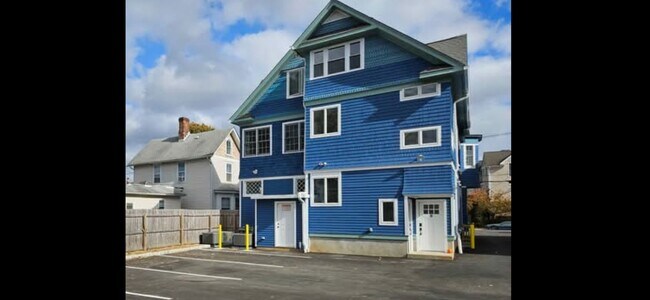 Foto del edificio - 90 Shrewsbury Ave