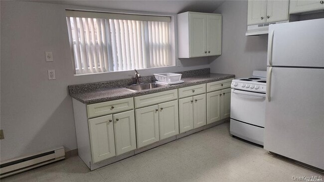 Foto del edificio - 611 E Park Ave