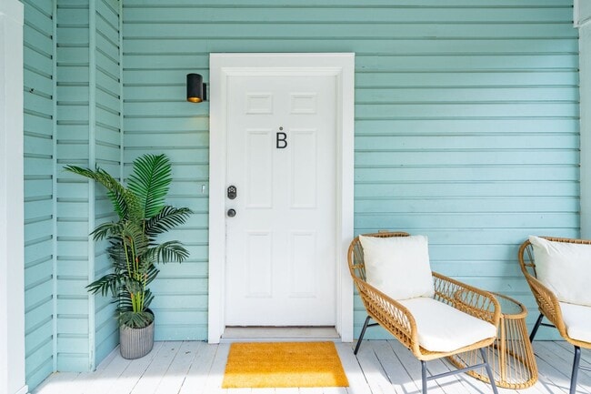 Photo - 1900 Calvert St Apartment