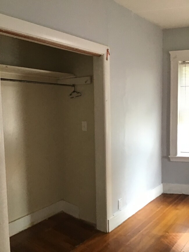 Foto del edificio - 578 Norfolk Street, Unit 1
