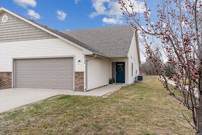 5796 NW 50th St, Johnston - 5796 NW 50th St